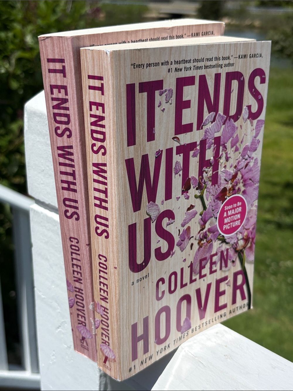 It Ends With Us Colleen Hoover Paperback